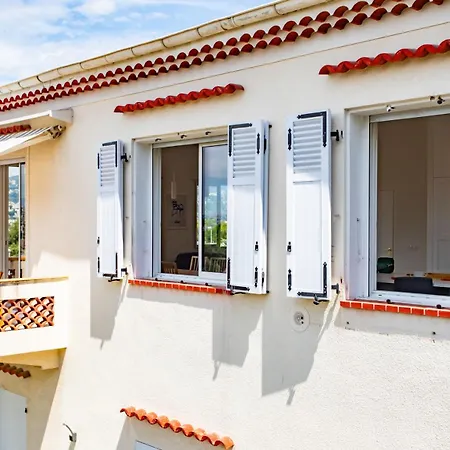 #54 Sea View 4 Bdr Ac Parking 5mins To Port Bbq Villa