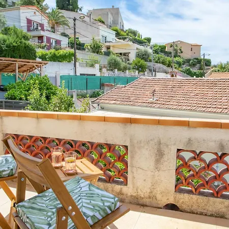#54 Sea View 4 Bdr Ac Parking 5mins To Port Bbq Nice
